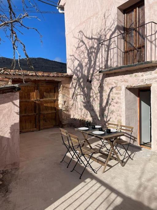 Villa Acogedora Casa Con Patio-Parking Albarracín Exterior foto